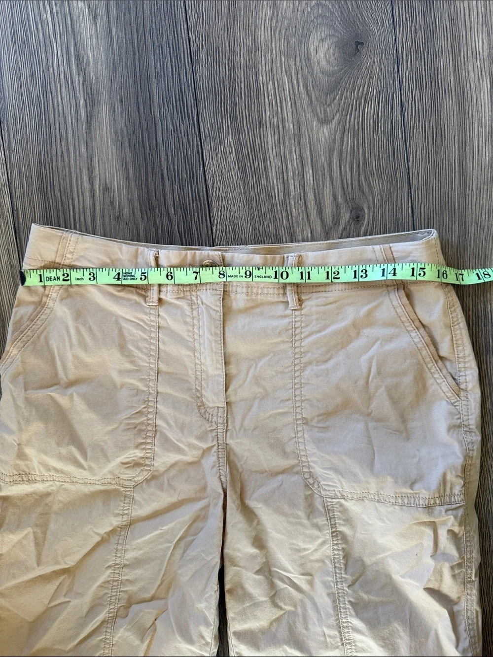 Chico’s Size 0 US 4 Beige Stretch Bermuda Shorts Cotton Spandex Mid Rise
